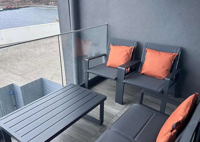 Madeira At Cliff * סנטה קרוז