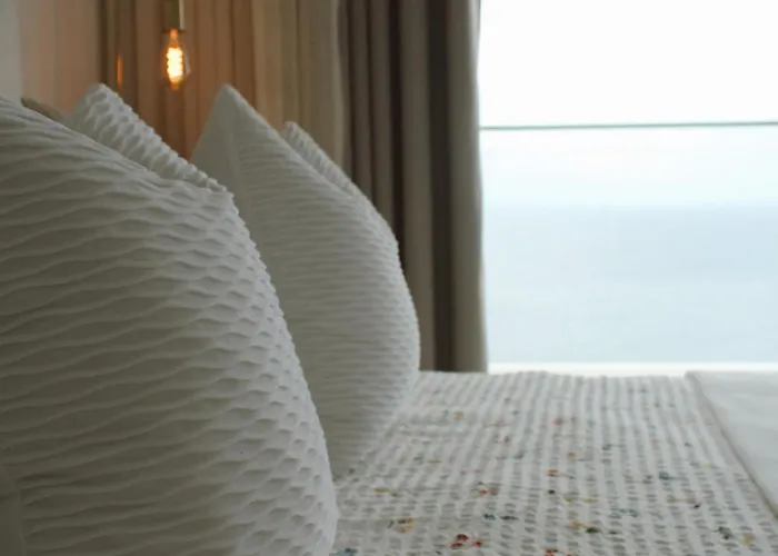 דירה Madeira At Cliff