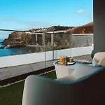 Madeira At Cliff * Santa Cruz (Madeira)