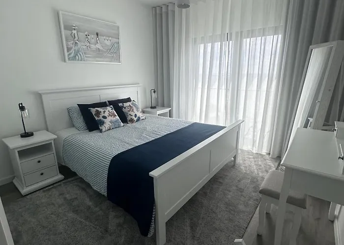 Madeira At Cliff Apartament